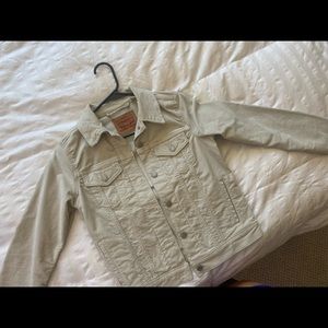 Levi’s corduroy jacket